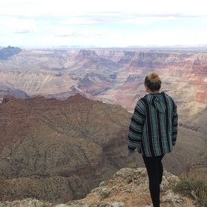 Meet your Posher, Jazmine